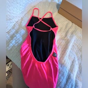 “Brandon” hot pink joyln